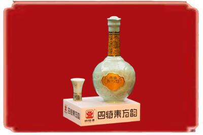 昌吉烟酒回收四特酒.jpg